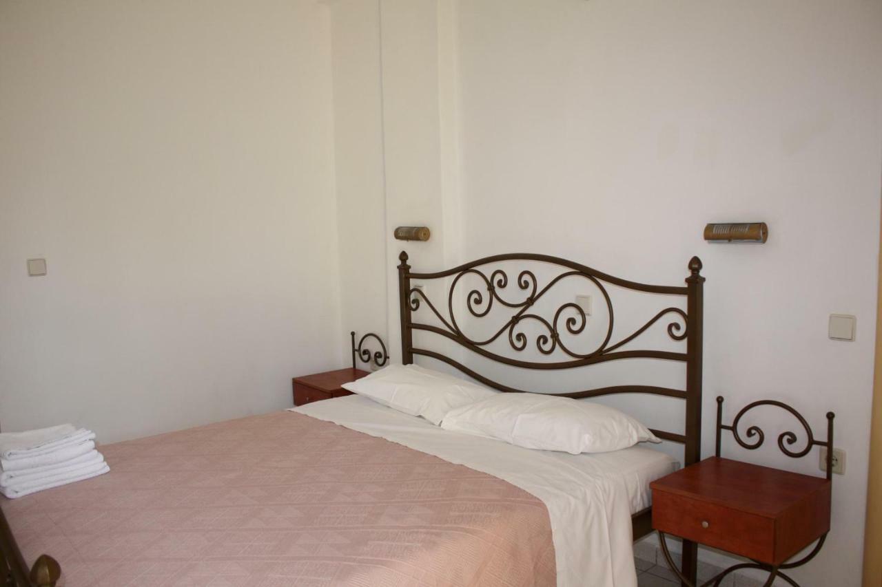 Irini-Appartement Kávos Exteriör bild
